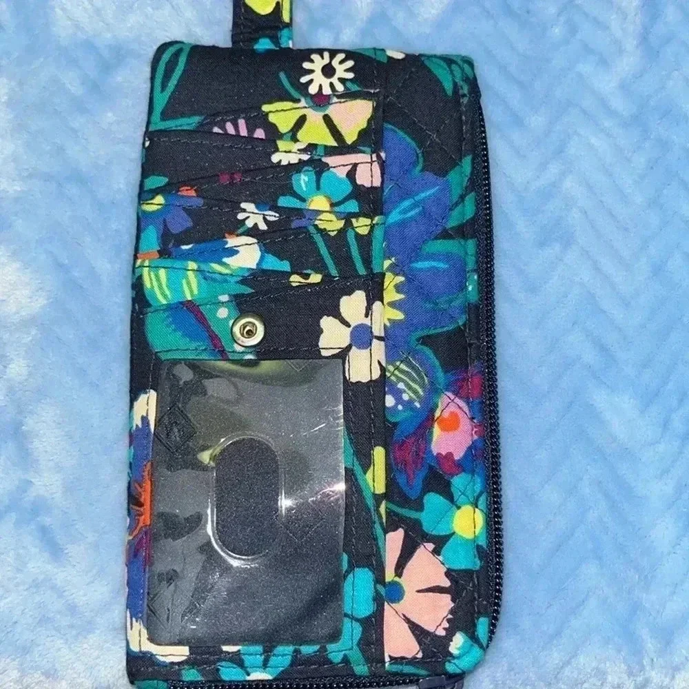 Vera Bradley Wallet NWOT